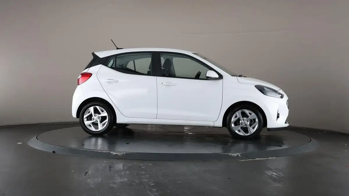 2020-hyundai-i10-10-se-connect-big-59