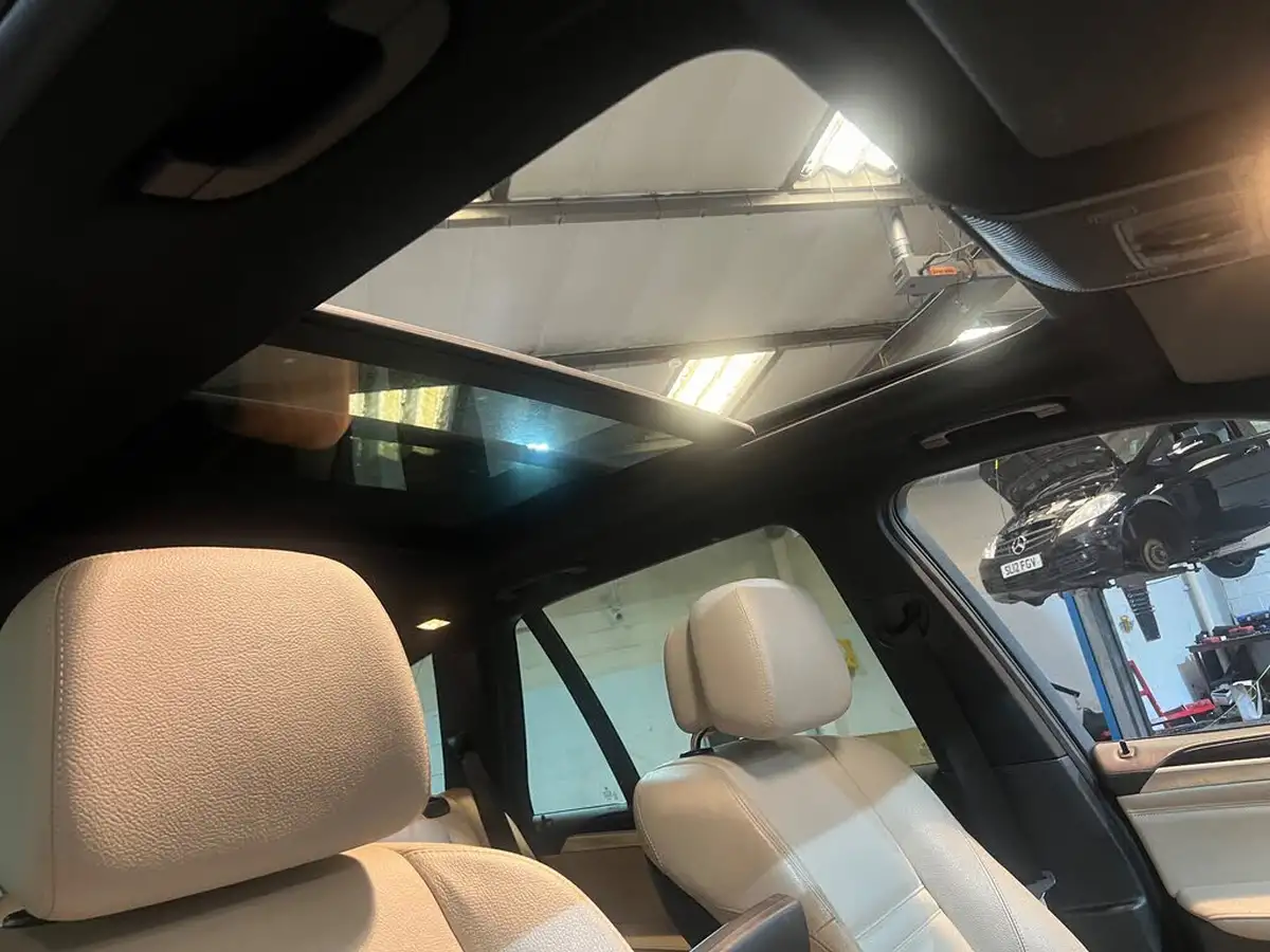 2011-bmw-x5-30td-xdrive40d-m-sport-big-15