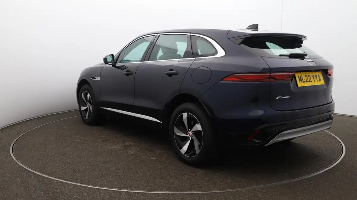 2022-jaguar-f-pace-20-p400e-s-big-57