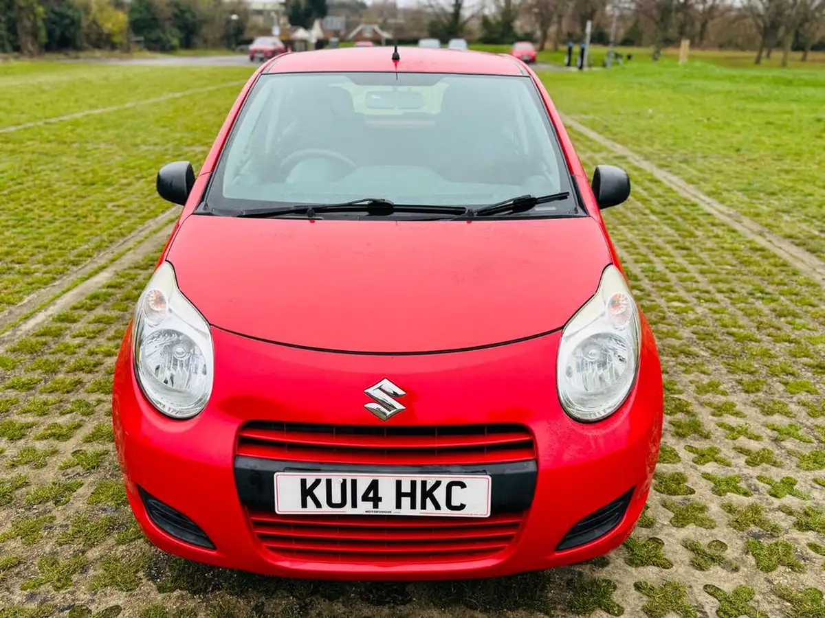 2014-suzuki-alto-10-sz-big-1