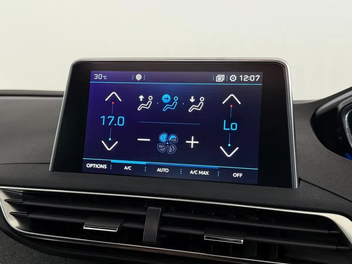 2018-peugeot-3008-suv-16-bluehdi-gt-line-eat6-big-31