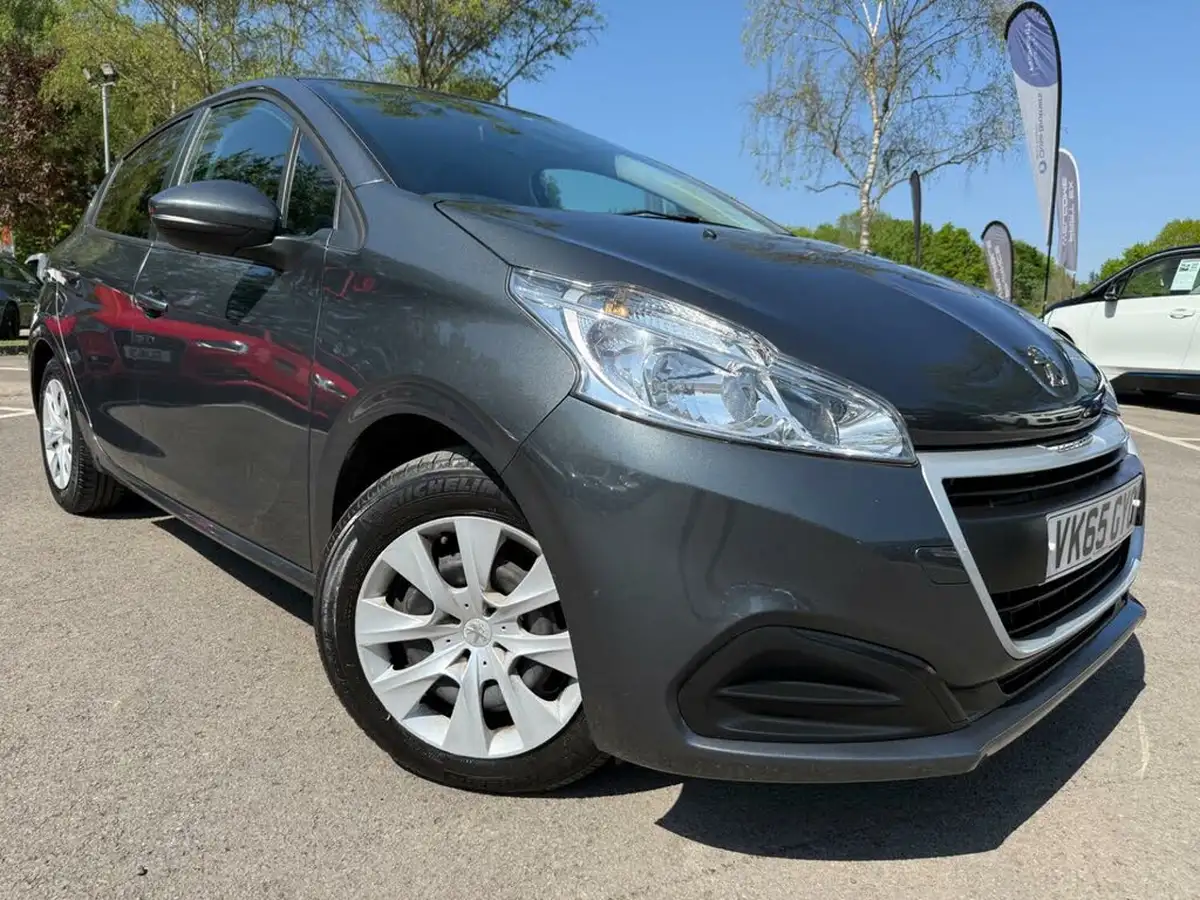 2015-peugeot-208-10-puretech-access-ac-5d-big-20