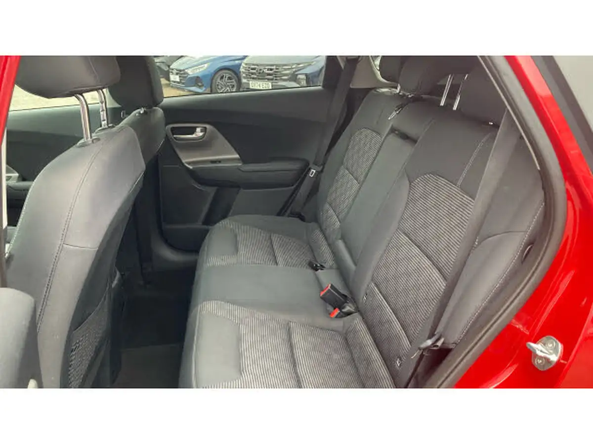 2022-kia-niro-16-gdi-2-139bhp-156kwh-big-15