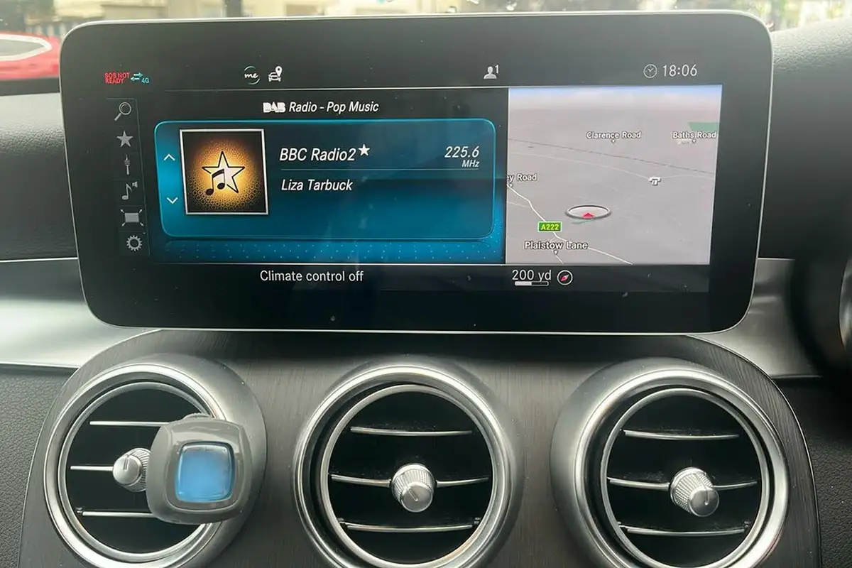 2021-mercedes-benz-c-class-15-c200-amg-line-198ps-eq-boost-ss-estate-5d-1497cc-big-24