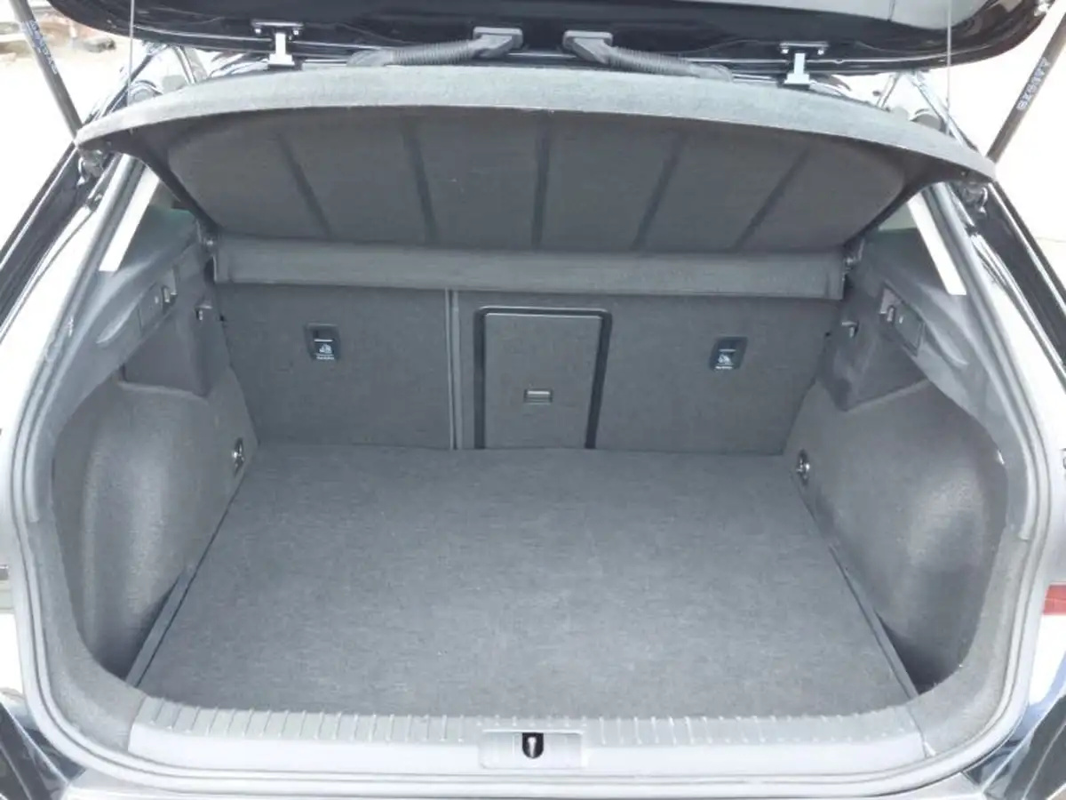 2024-cupra-formentor-14-e-hybrid-v1-big-7