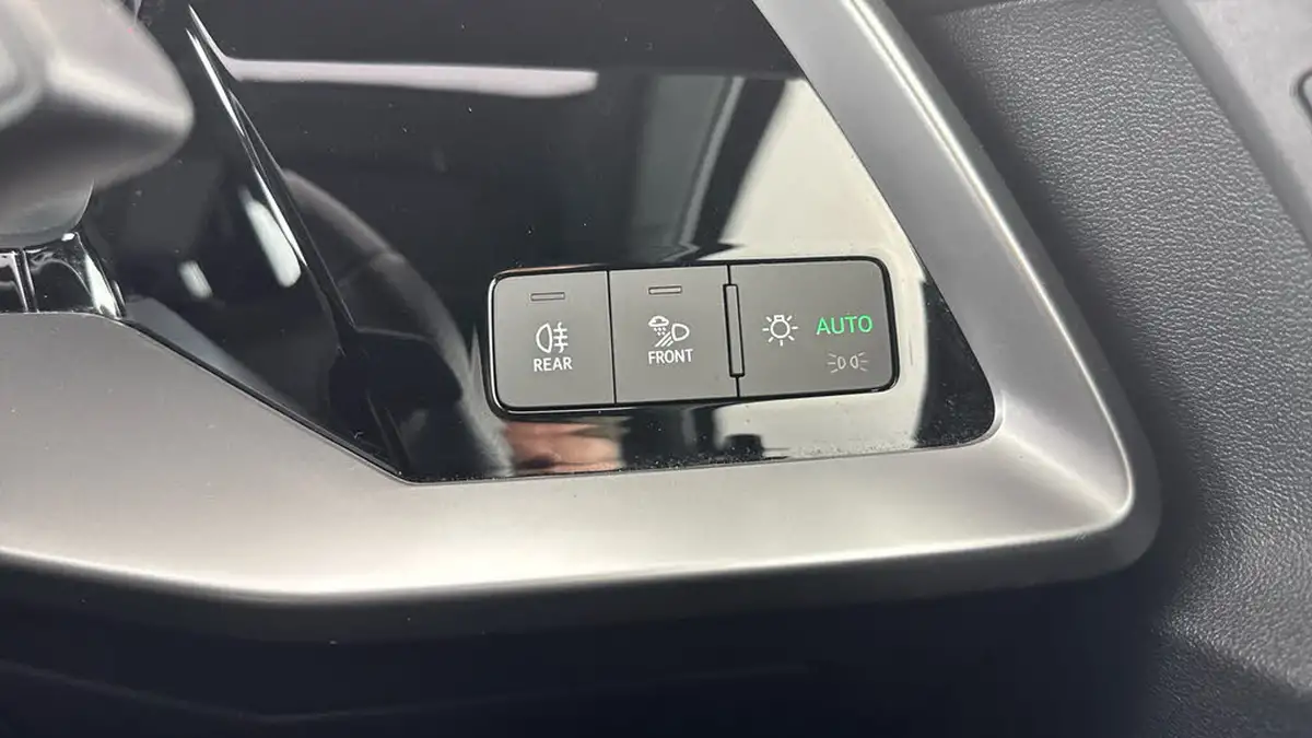 2021-audi-a3-15-35-tfsi-s-line-sportback-5d-tronic-big-25