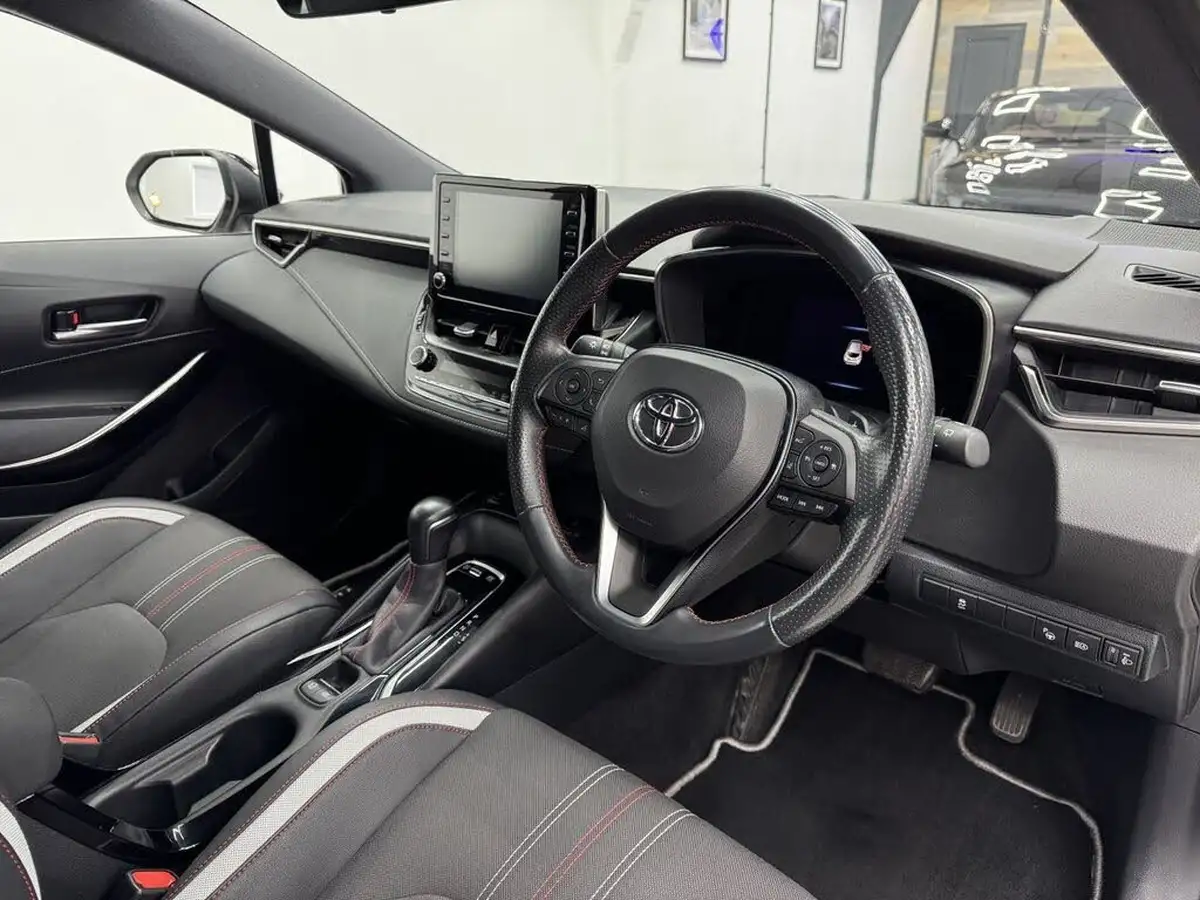 2020-toyota-corolla-big-14