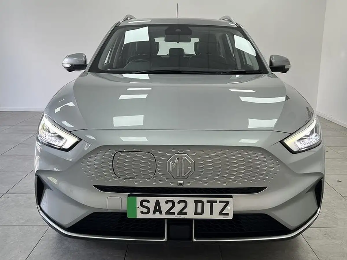2022-mg-zs-suv-e-trophy-ev-176ps-big-7