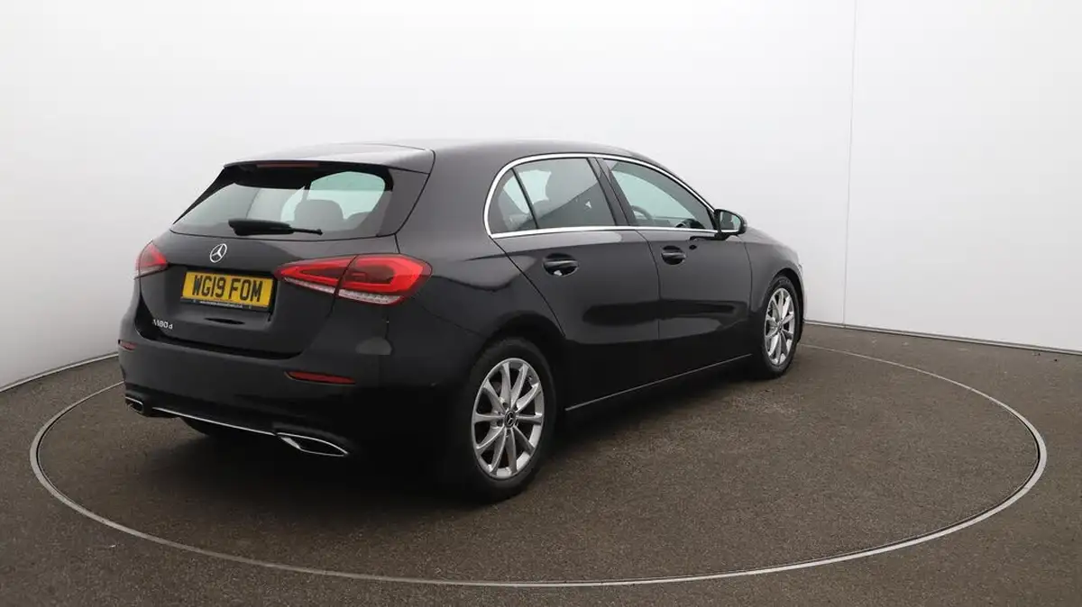 2019-mercedes-benz-a-class-15d-a180d-sport-executive-hatchback-5d-7g-dct-big-53