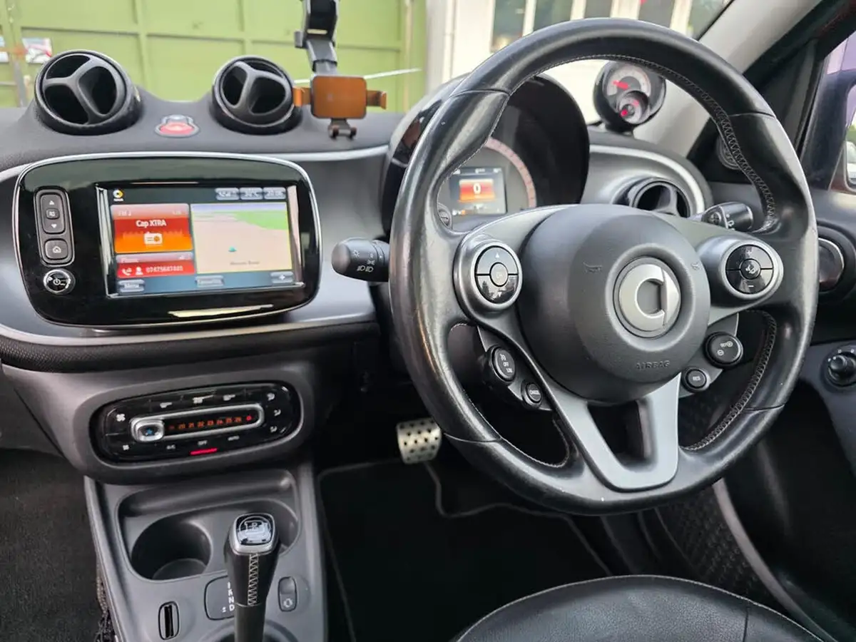 2017-smart-forfour-09-brabus-sport-premiumss-twinamic-big-38