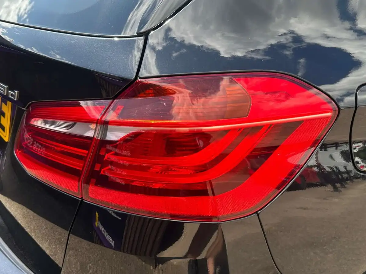 2015-bmw-2-series-20td-218d-sport-150bhp-active-tourer-5d-big-27