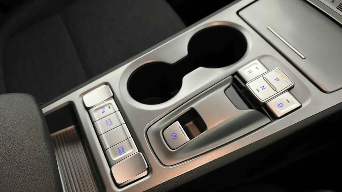 2020-hyundai-kona-e-premium-204ps-big-23