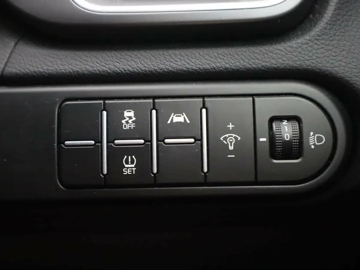 2022-kia-ceed-10-t-gdi-2-sportswagon-big-34