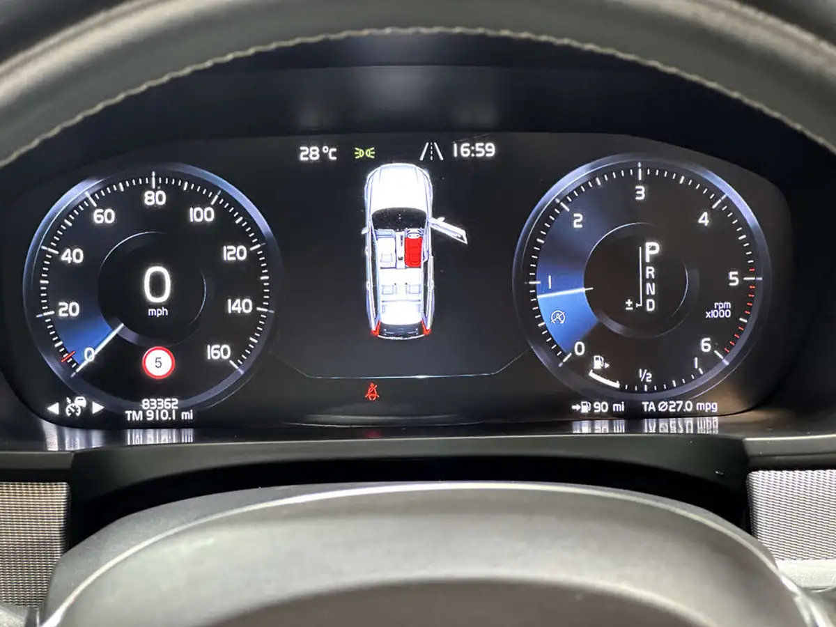 2018-volvo-v90-20td-d4-r-design-big-31
