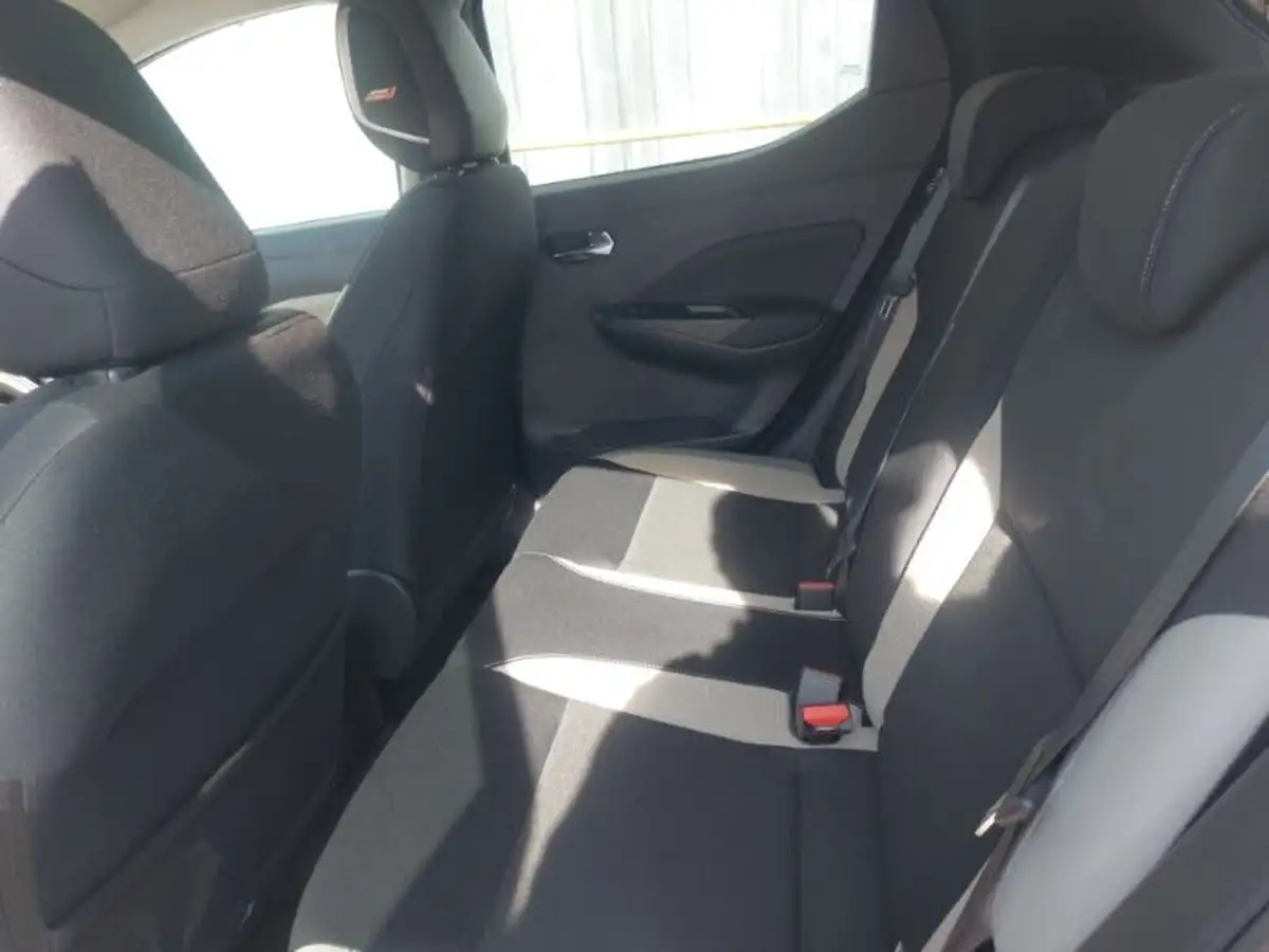 2022-nissan-micra-10-ig-t-tekna-cvt-big-5