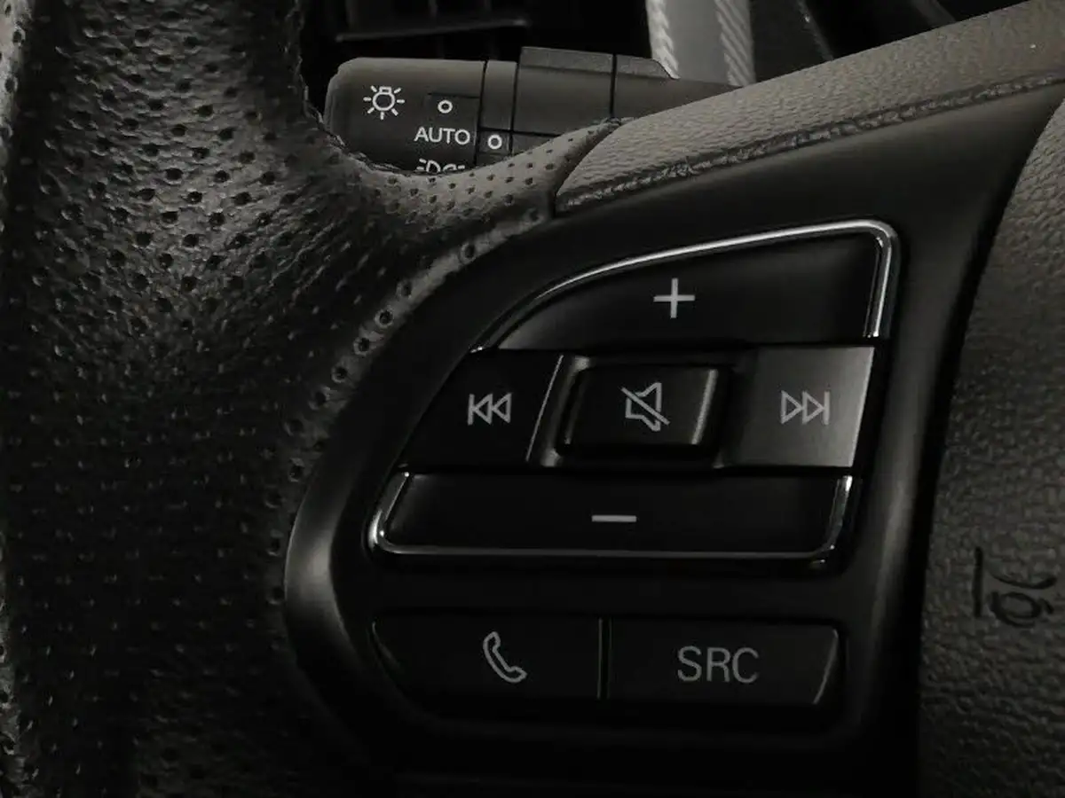 2023-mg-mg3-15-vti-tech-exclusive-nav-big-15