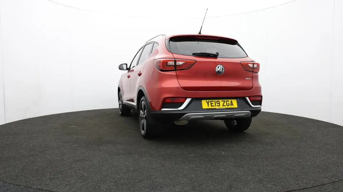 2019-mg-zs-suv-15-vti-tech-exclusive-105bhp-big-33
