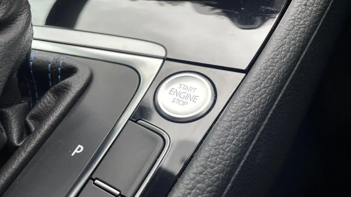 2020-volkswagen-golf-14-tsi-gte-advance-big-22