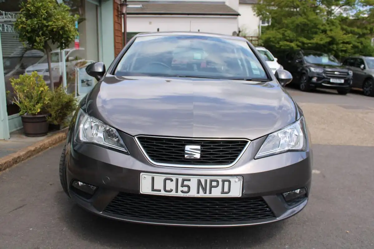 2015-seat-ibiza-14-toca-hatchback-5d-big-8