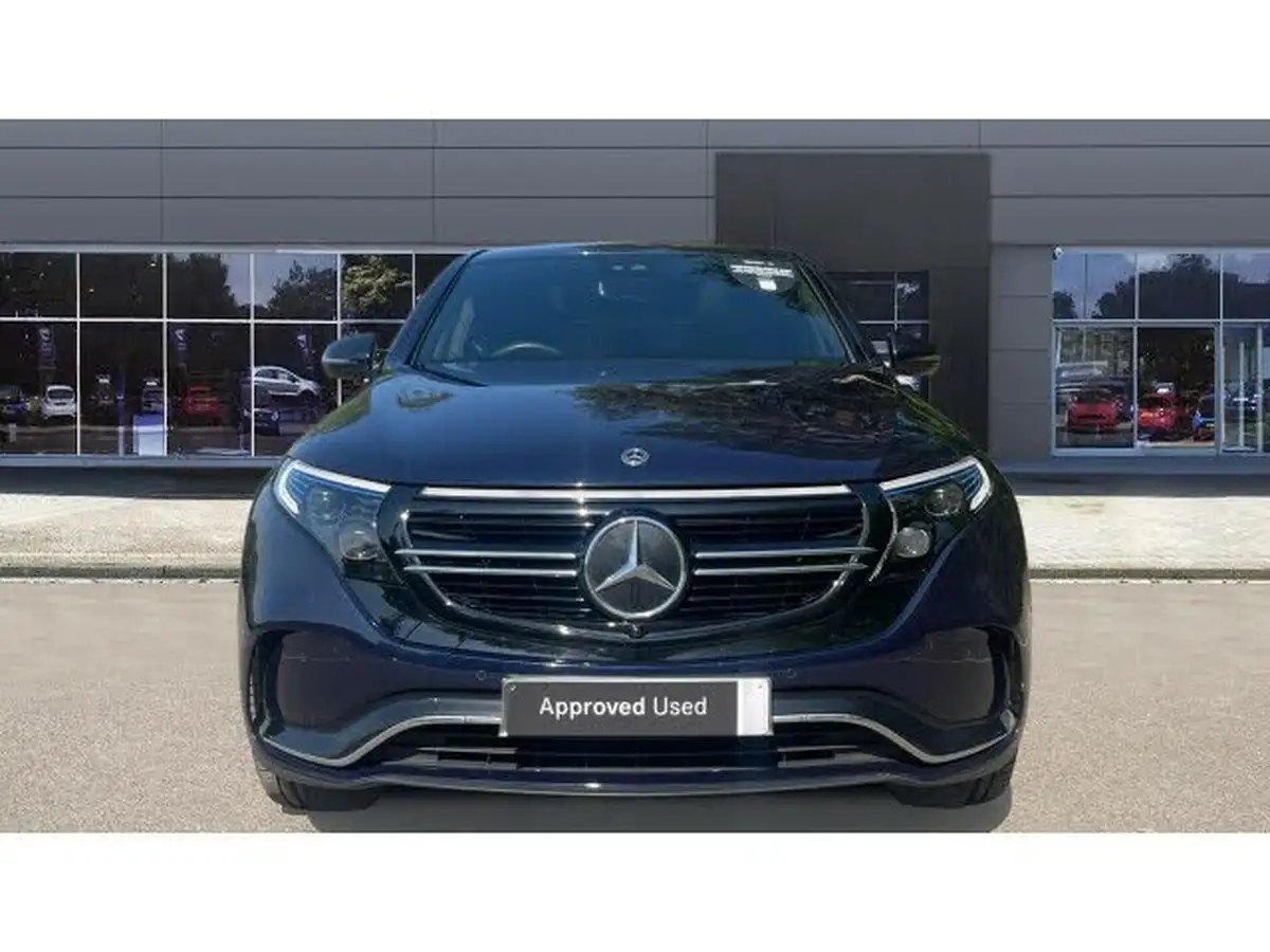 2022-mercedes-benz-eqc-e-eqc-400-amg-line-premium-big-2
