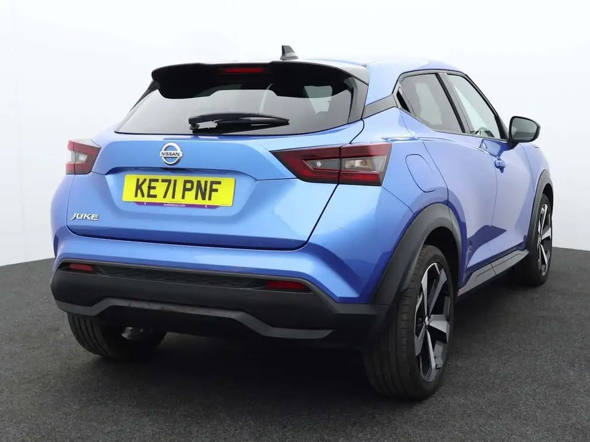 2021-nissan-juke-10-dig-t-tekna-dct-big-5