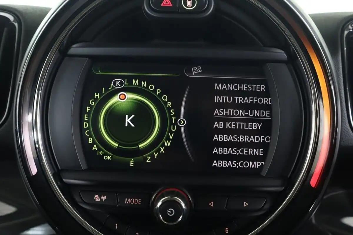 2017-mini-countryman-20-cooper-s-ss-big-52