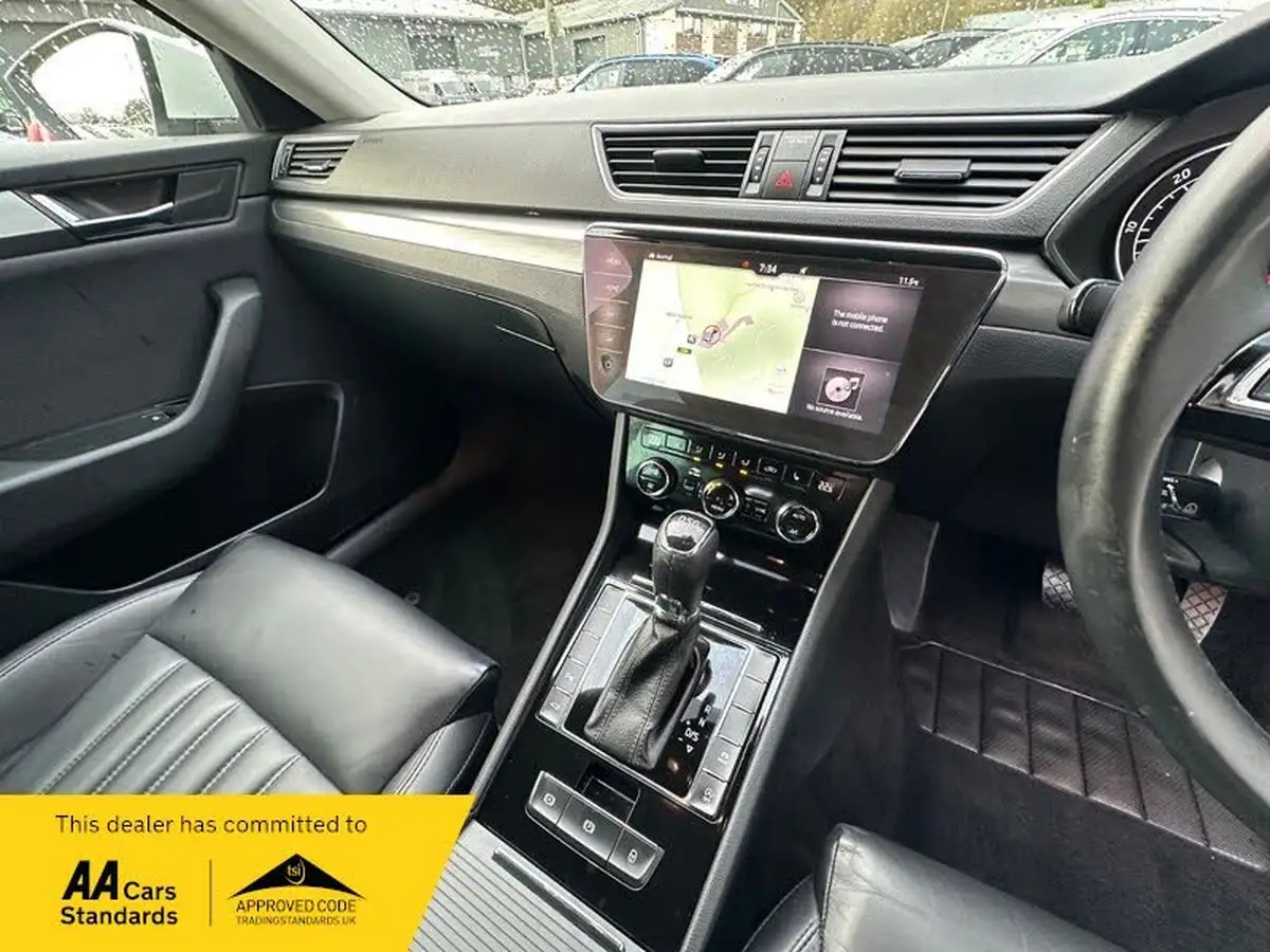 2018-skoda-superb-20tdi-scr-se-l-executive-150ps-estate-dsg-big-20
