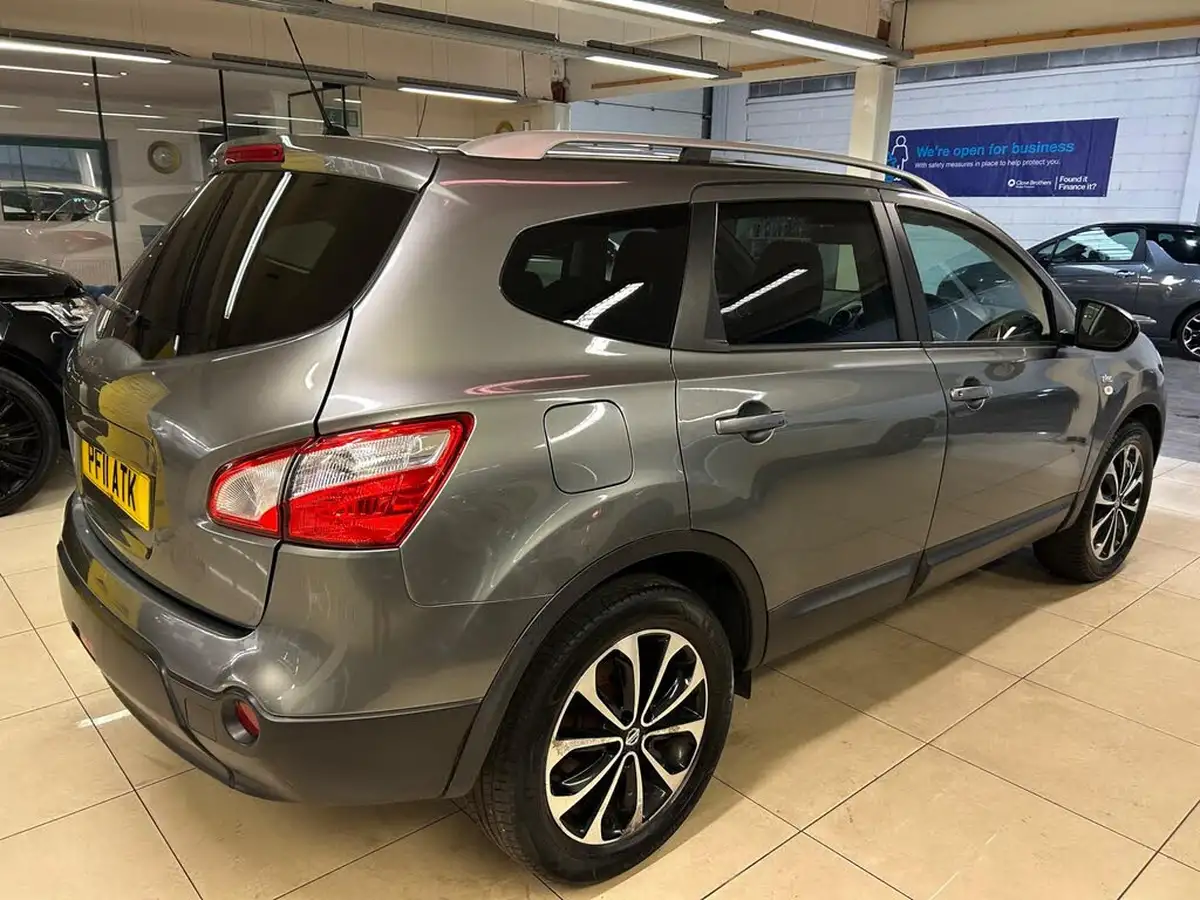 2011-nissan-qashqai2-15td-n-tec-big-6