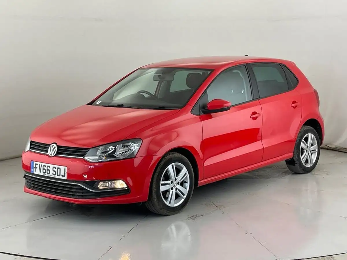 2016-volkswagen-polo-big-2