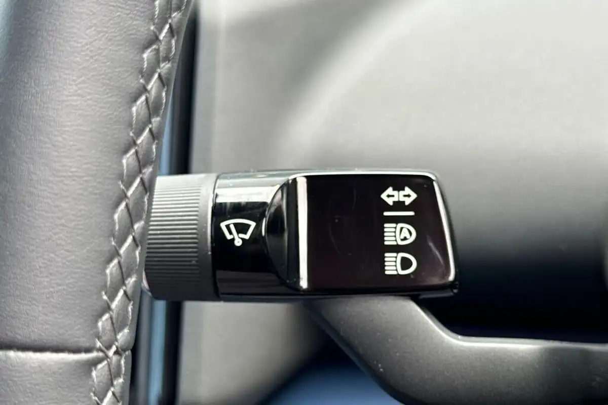2024-volvo-ex30-e-twin-ultra-big-30