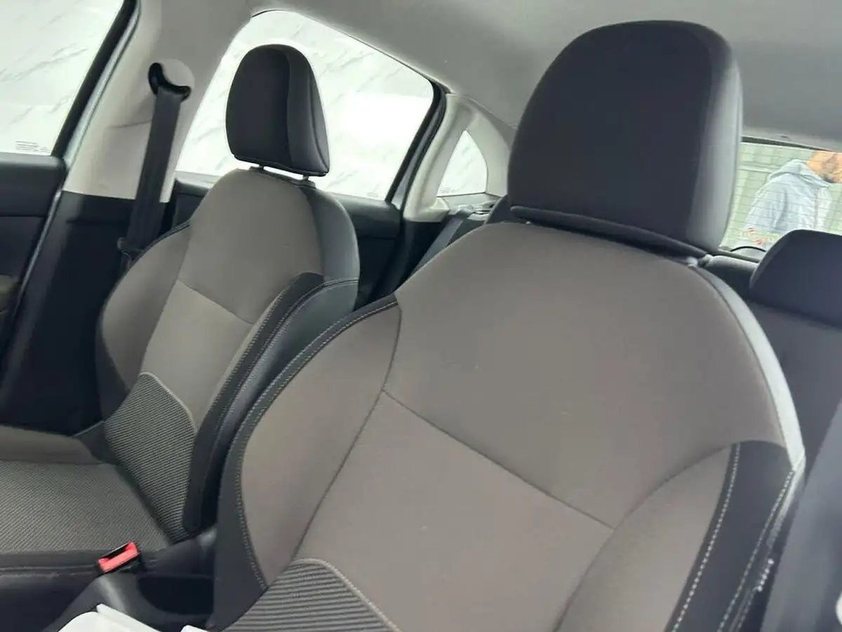 2015-citroen-c3-12-vtr-big-9