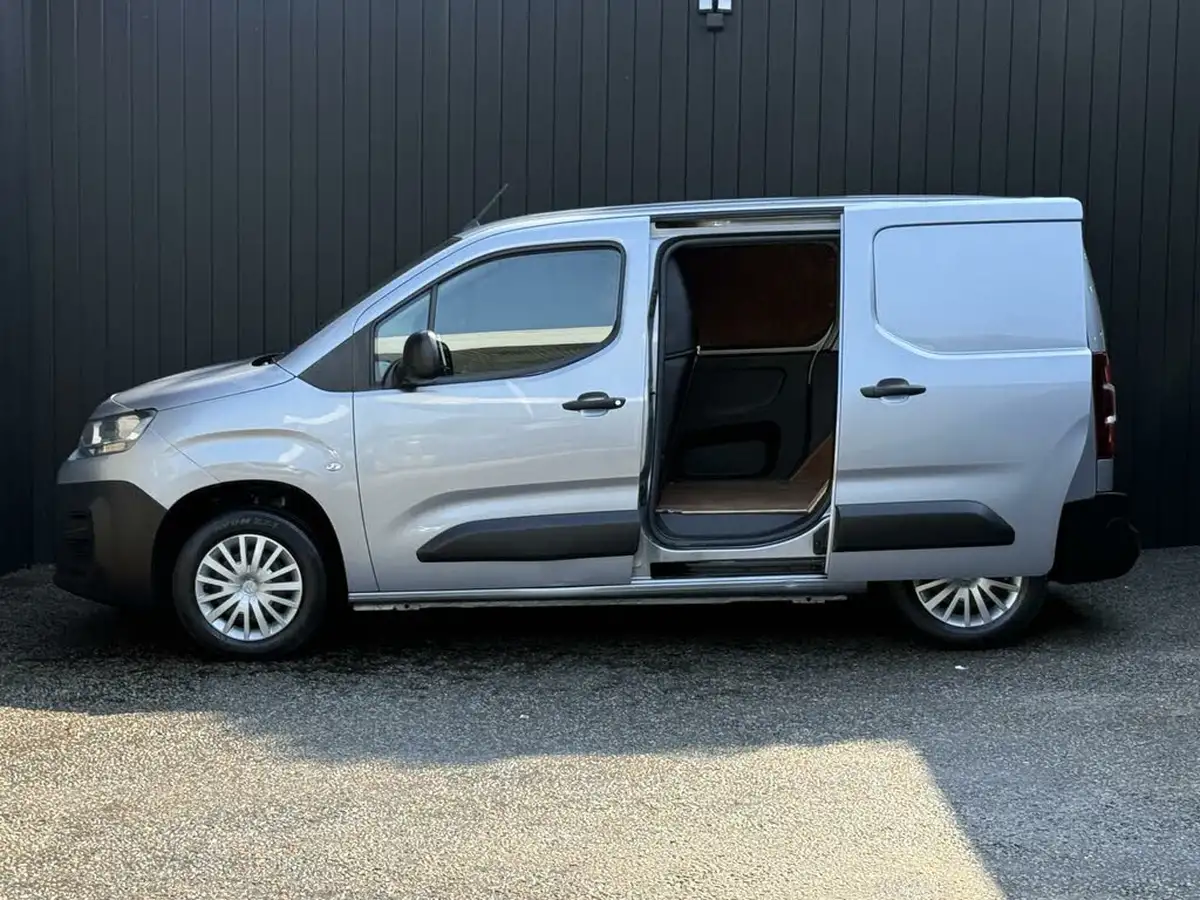 2021-citroen-berlingo-15bluehdi-650-enterprise-ss-big-8