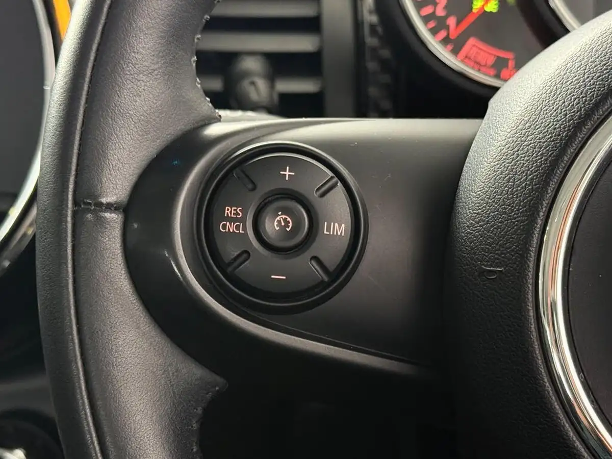 2020-mini-cooper-20-cooper-s-classic-189bhp-hatchback-5d-auto-big-21