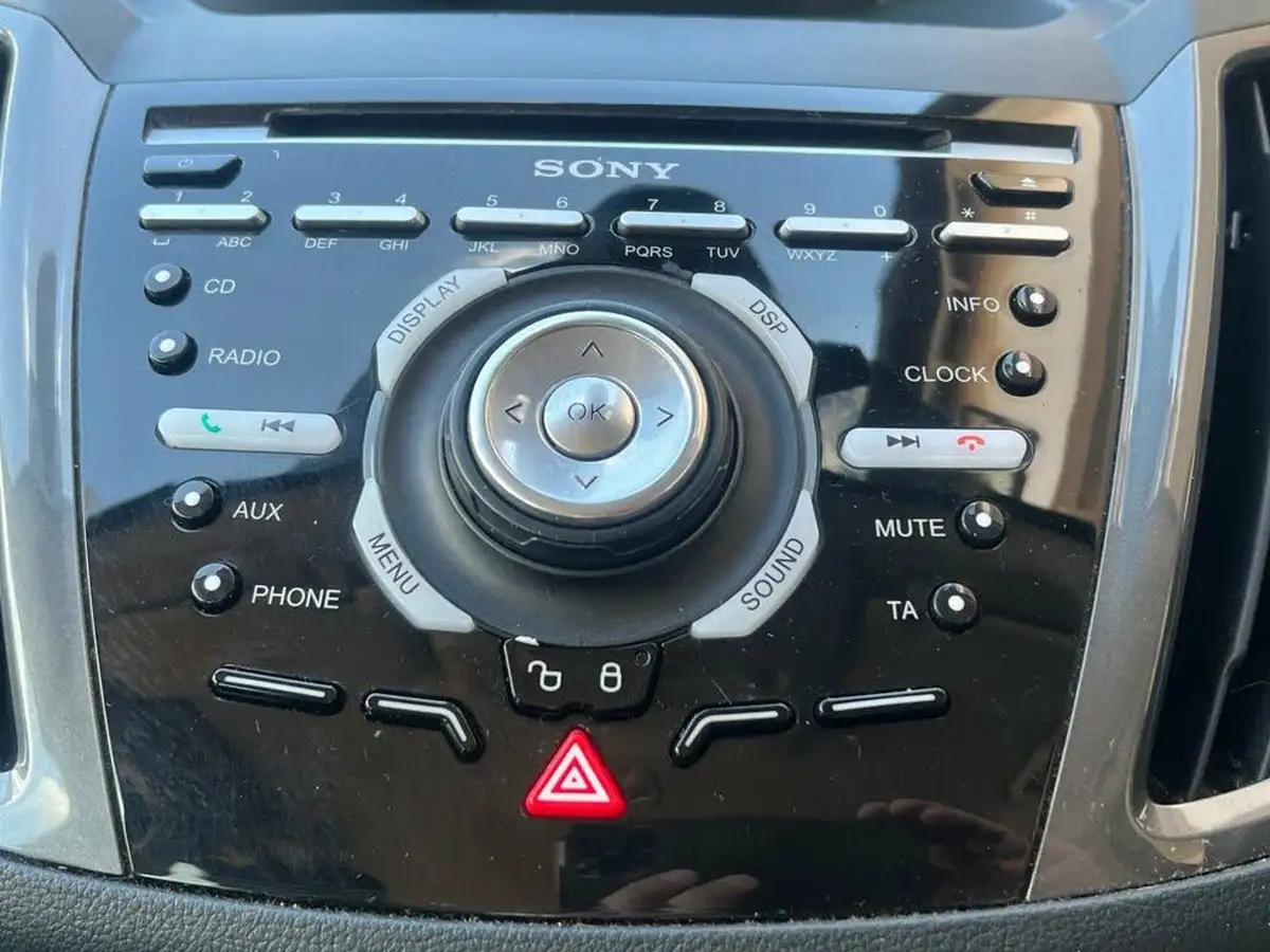 2015-ford-grand-c-max-big-37