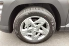 2025-hyundai-kona-16-t-gdi-advance-dct-small-4