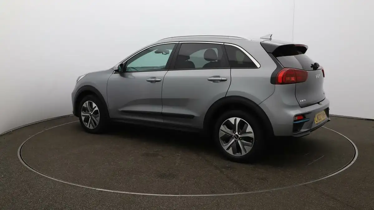 2022-kia-niro-ev-e-2-big-37