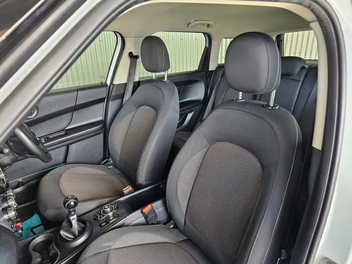 2018-mini-countryman-15-cooper-ss-big-32