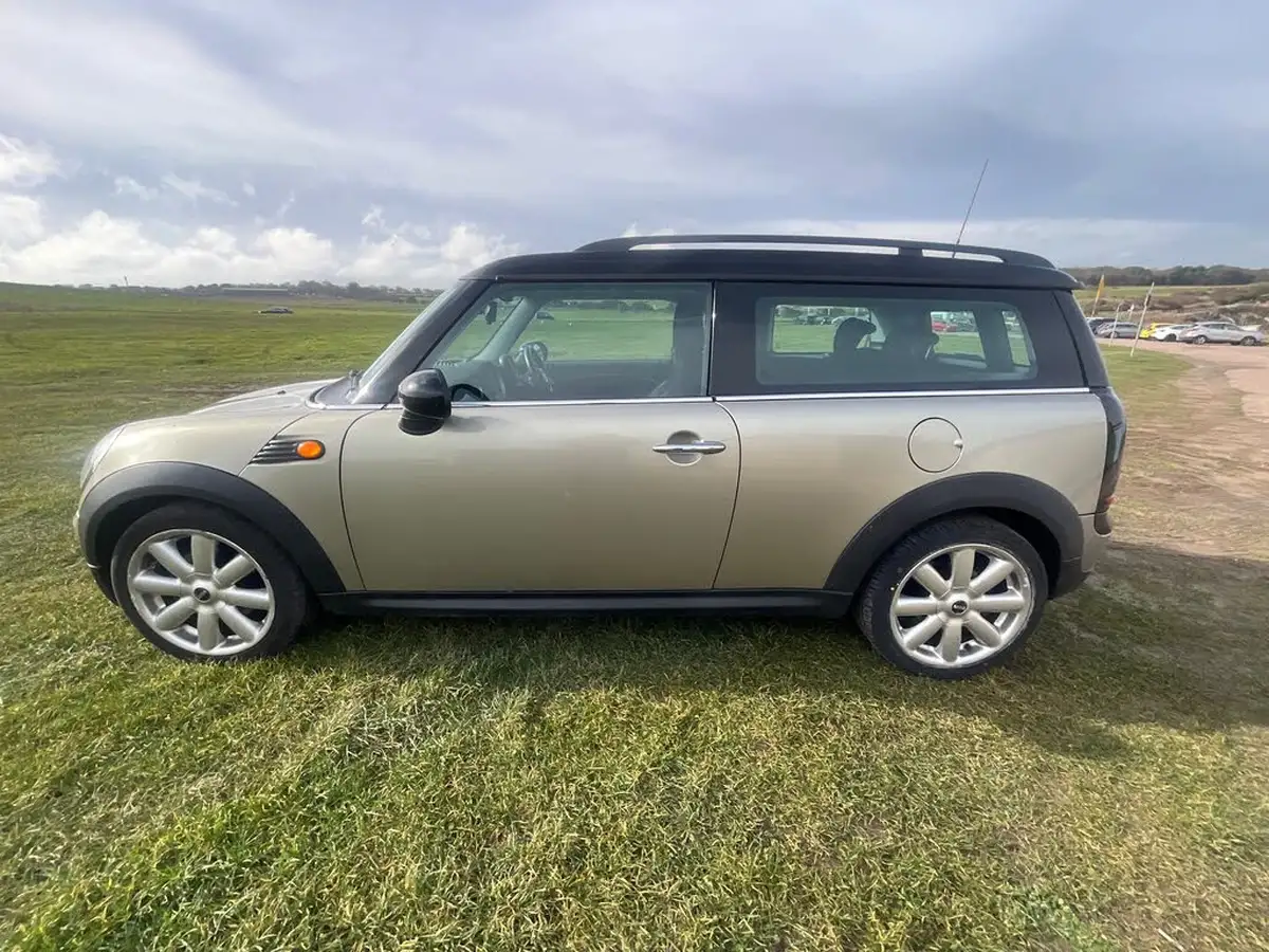 2010-mini-clubman-16-cooper-122bhp-big-4
