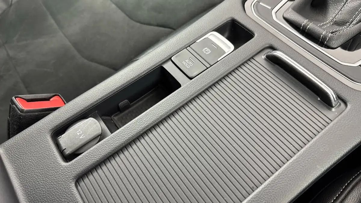 2022-volkswagen-arteon-20-tsi-r-line-shooting-brake-big-15
