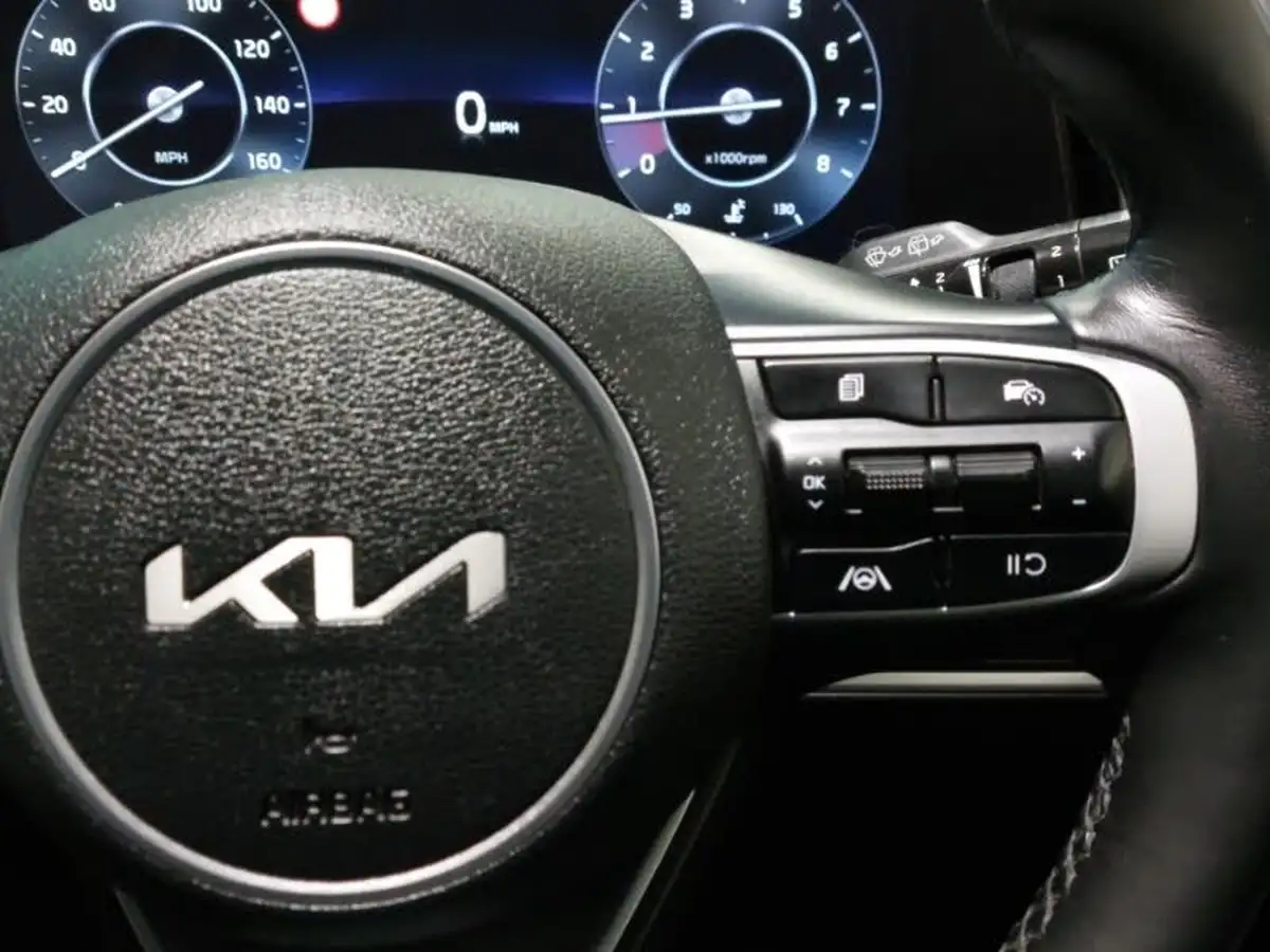 2022-kia-sportage-16-t-gdi-3-148bhp-1598cc-big-12