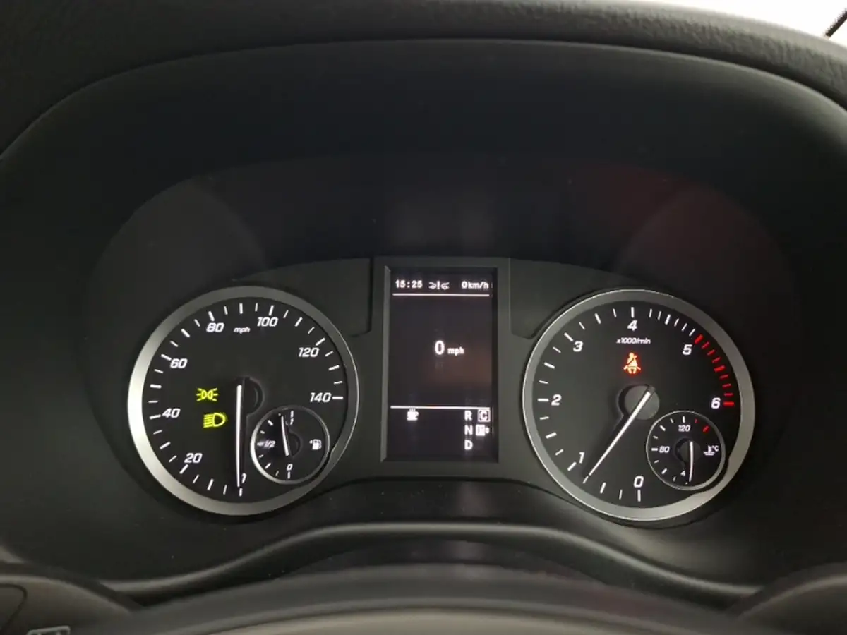 2021-mercedes-benz-vito-20cdi-114-tourer-pro-l3-big-9