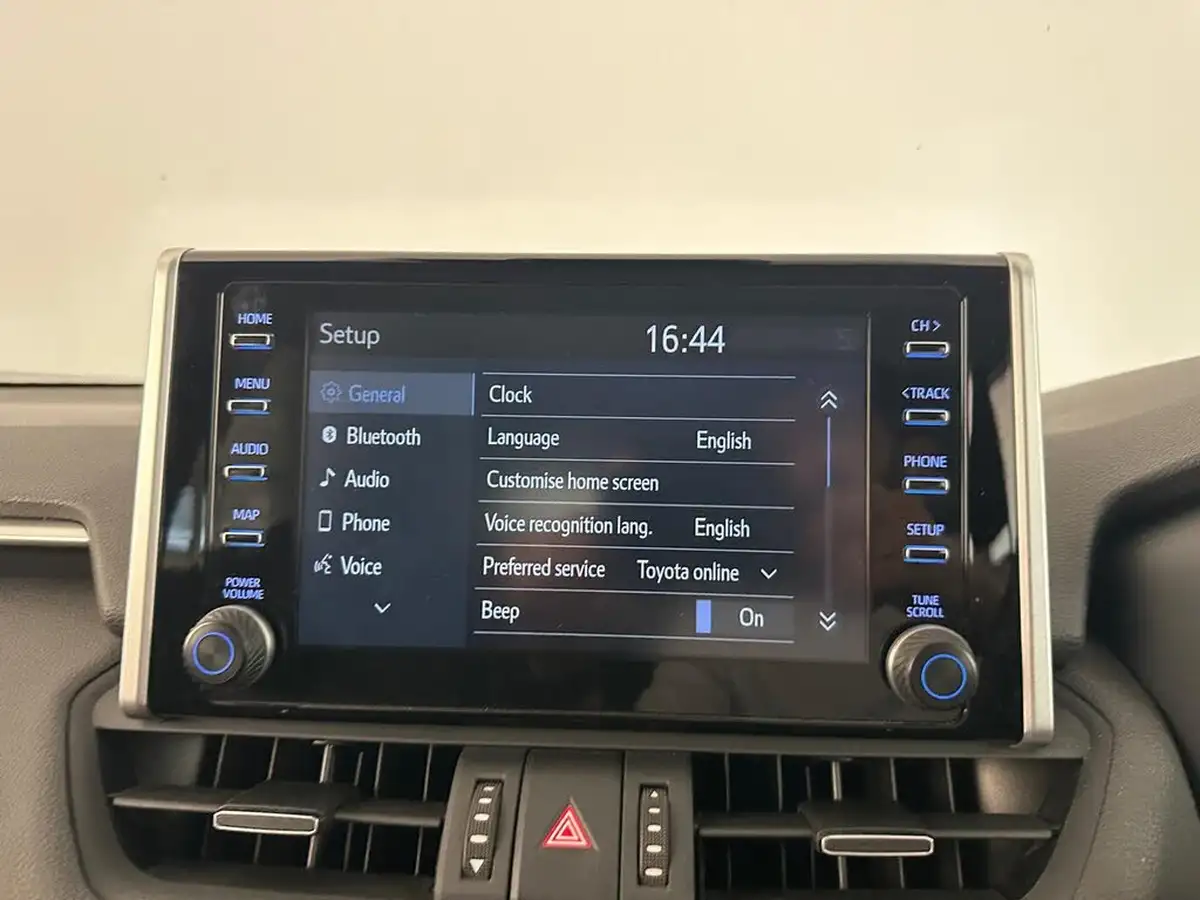 2022-toyota-rav4-25-vvt-i-design-215bhp-big-39