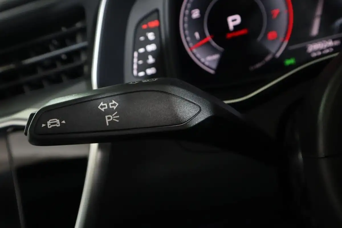 2021-audi-a7-30-55-tfsi-black-edition-big-20