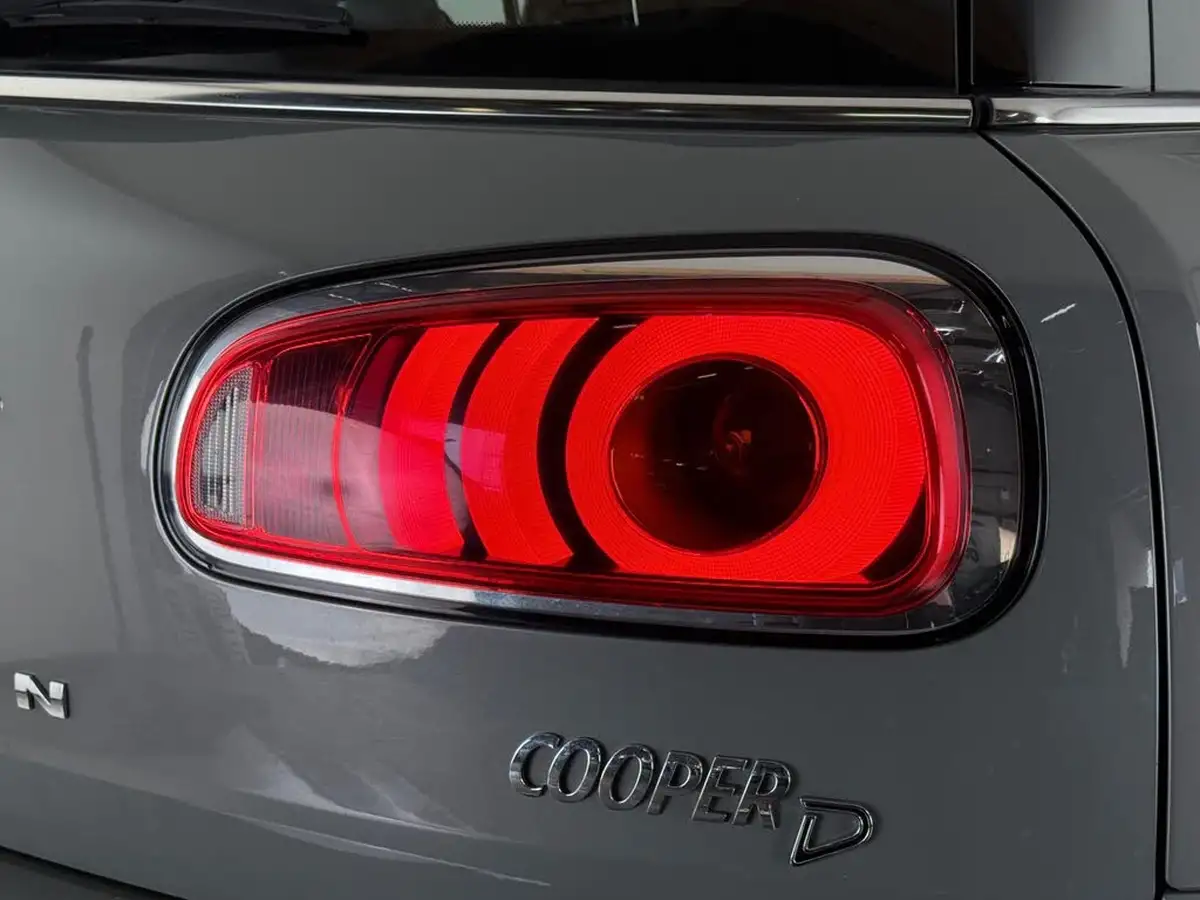 2018-mini-clubman-20td-cooper-d-ss-auto-big-8