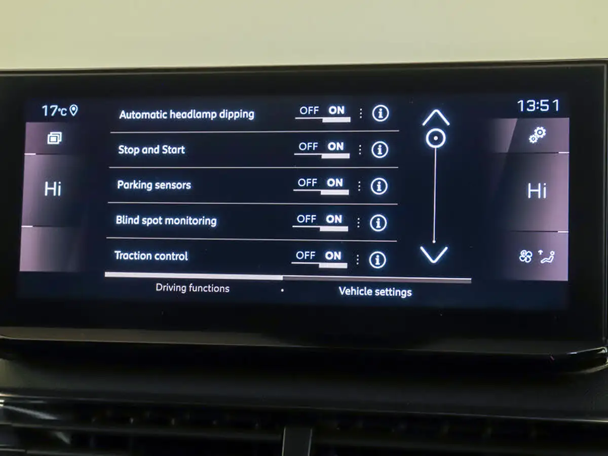 2021-peugeot-3008-suv-12-puretech-gt-eat8-big-11