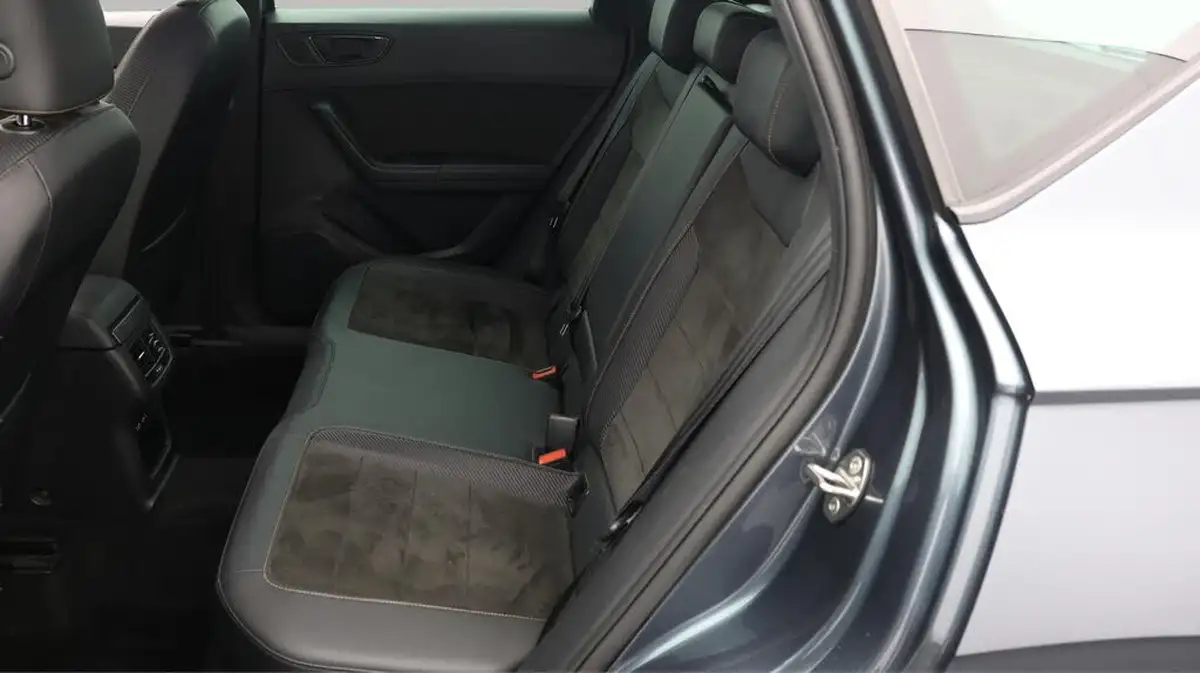 2019-seat-cupra-ateca-20-tsi-big-16