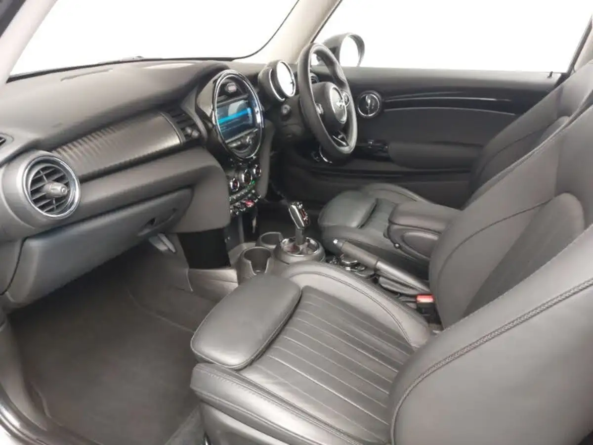 2019-mini-cooper-20-cooper-s-exclusive-189bhp-hatchback-3d-auto-big-6