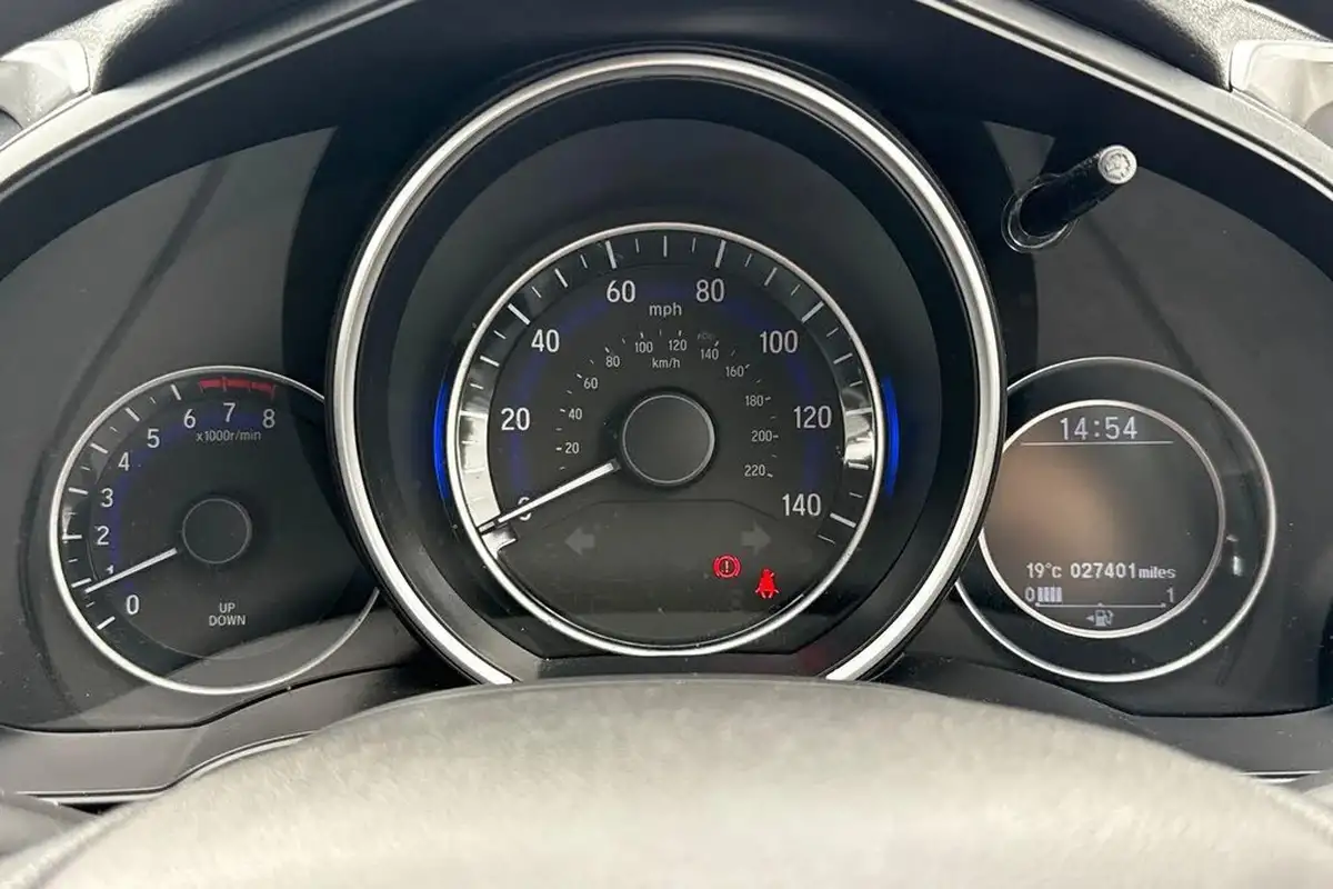 2020-honda-jazz-13-i-vtec-s-big-10