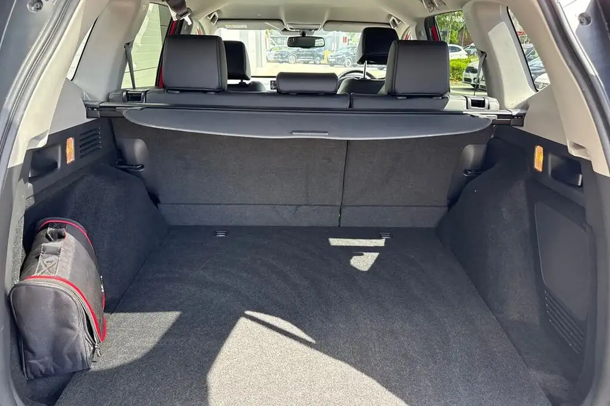 2023-honda-cr-v-20-i-mmd-sr-awd-big-6