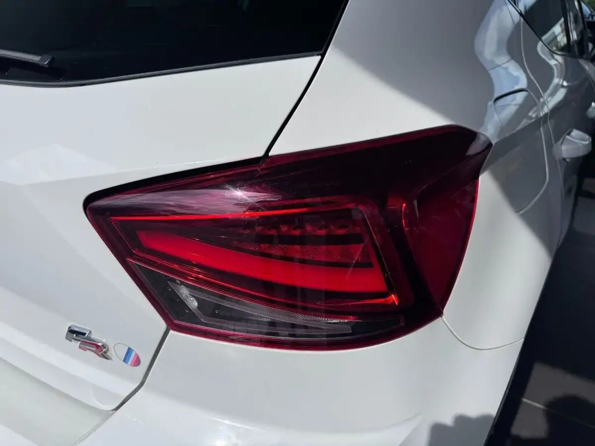 2018-seat-ibiza-10-tsi-fr-115ps-dsg-big-54